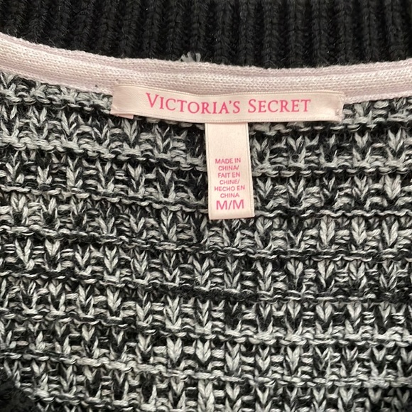 Victoria’s Secret black and white marbled sweater.  M - Picture 5 of 5